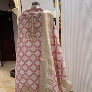 WhatsApp Image 2025-09-24 at 15.16.26_8eb80d77 Festive unstitched bhandej suit with handwork neckline